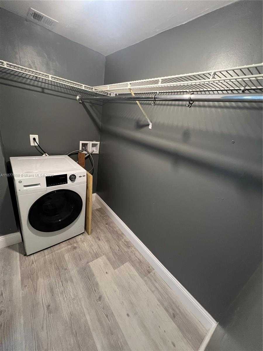 Small Image of 555 NORTH EAST 15TH ST #409, Miami Number 16