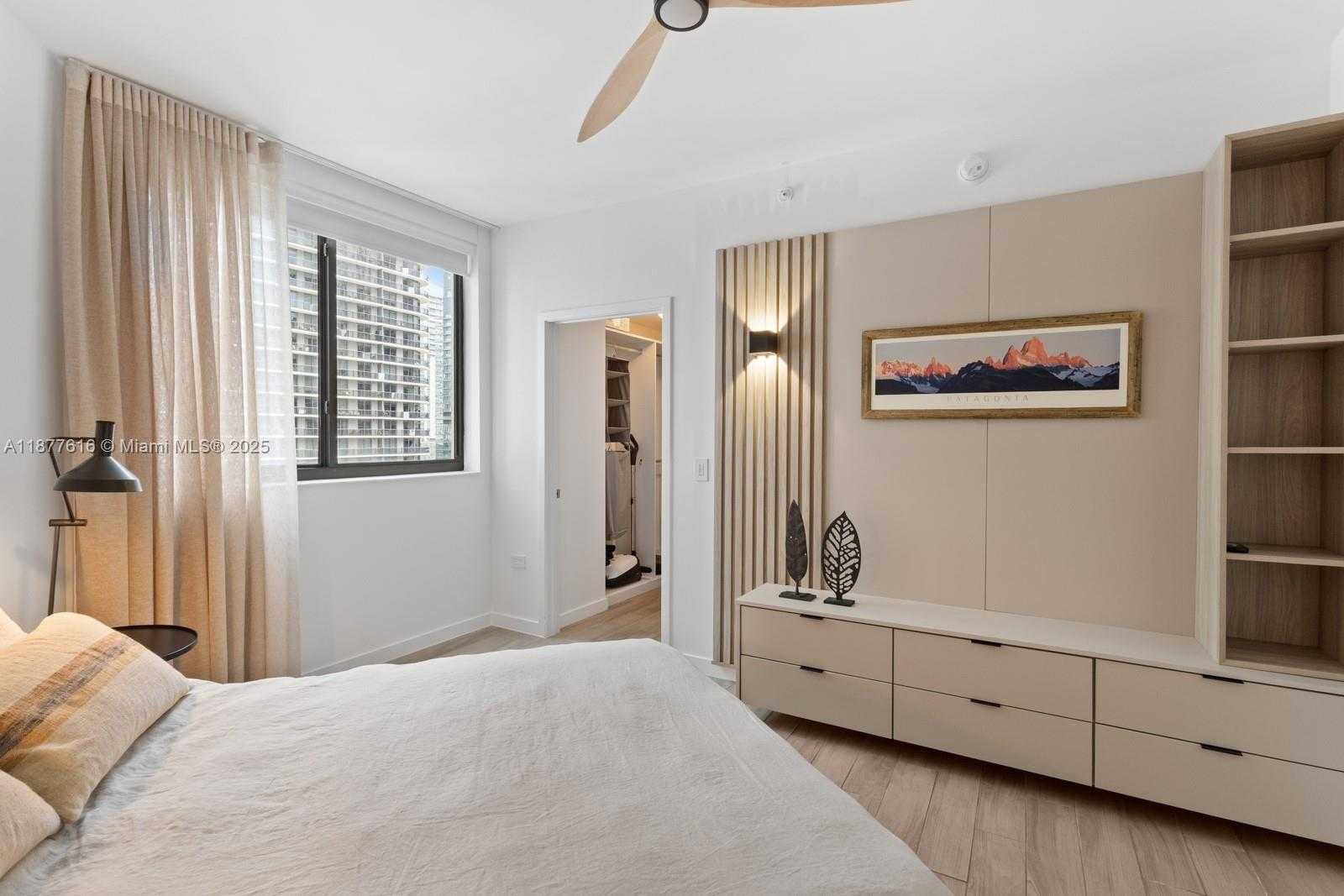 Small Image of 999 SOUTH WEST 1ST AVE #2502, Miami Number 19