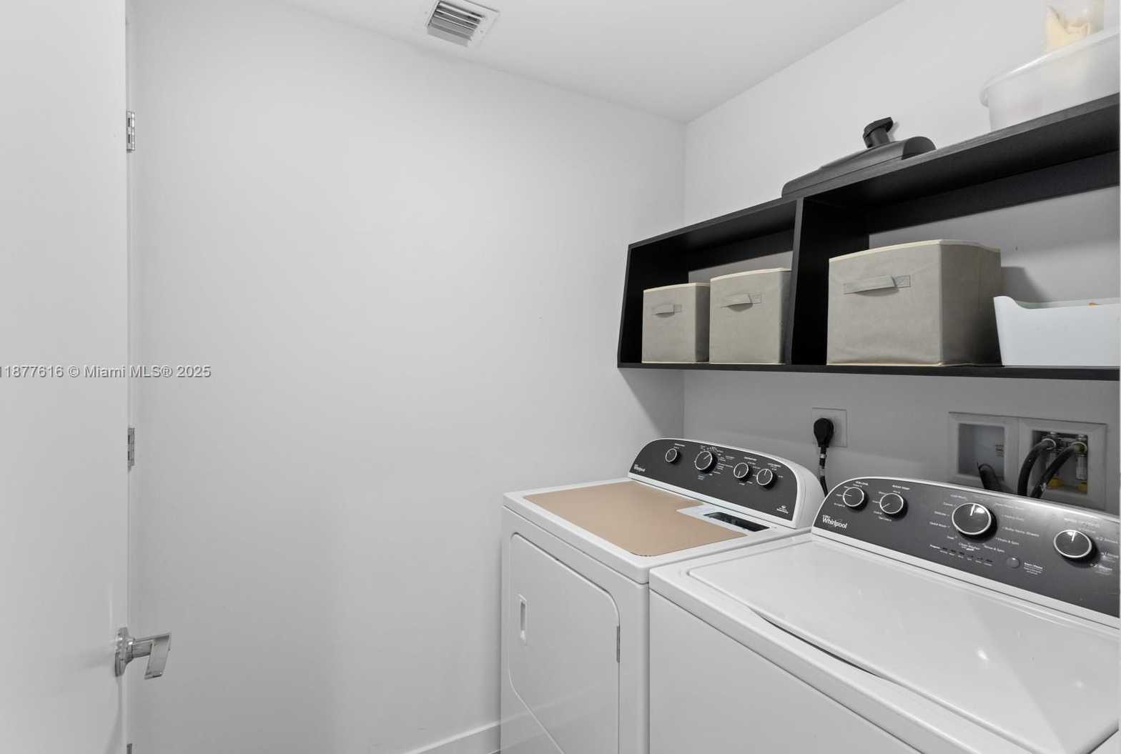 Small Image of 999 SOUTH WEST 1ST AVE #2502, Miami Number 22