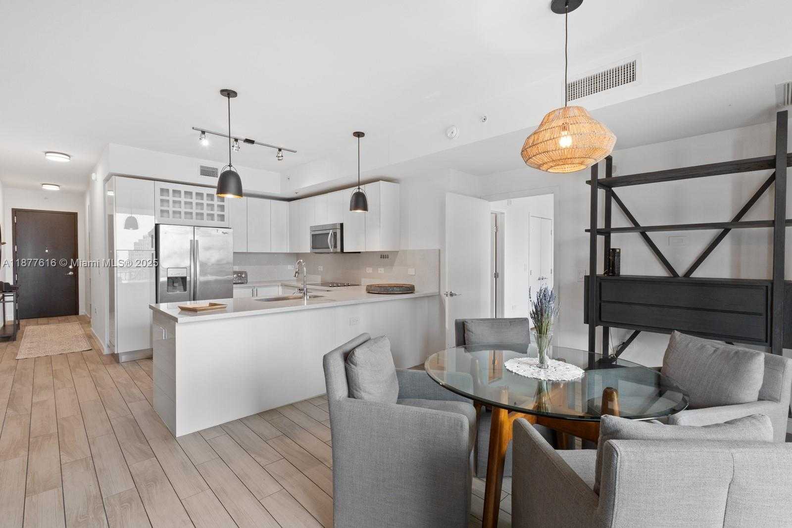 Small Image of 999 SOUTH WEST 1ST AVE #2502, Miami Number 5