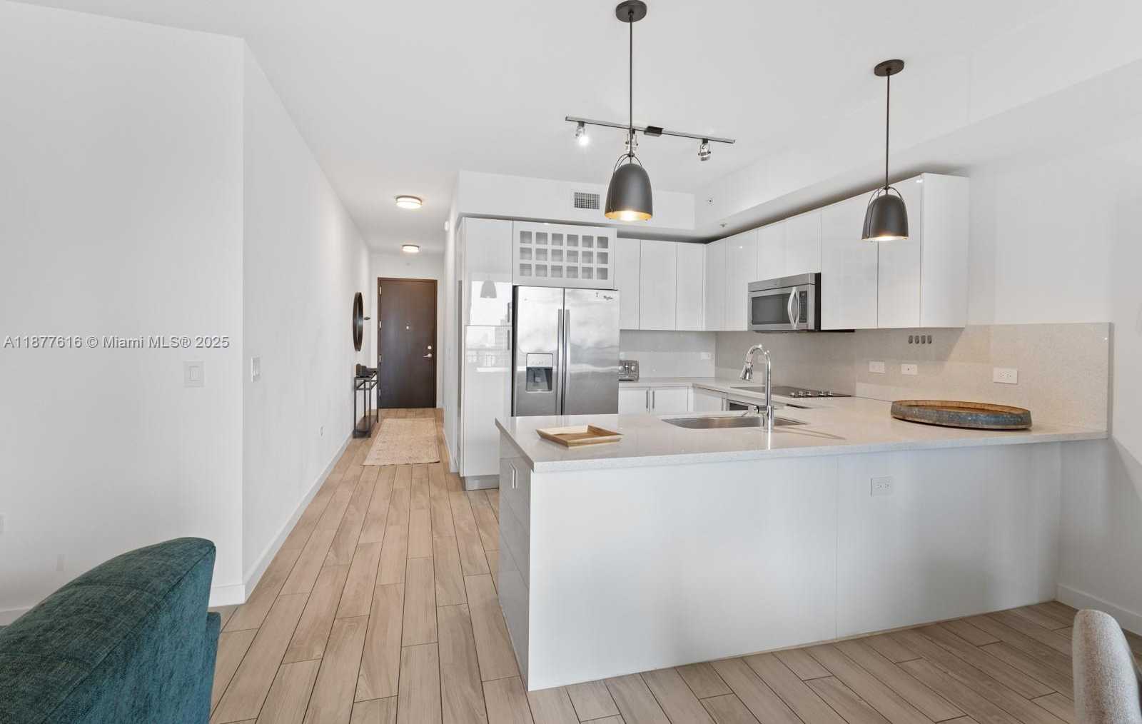 Small Image of 999 SOUTH WEST 1ST AVE #2502, Miami Number 6