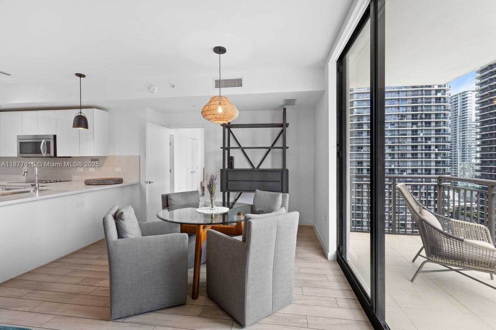 Small Image of 999 SOUTH WEST 1ST AVE #2502, Miami Number 7