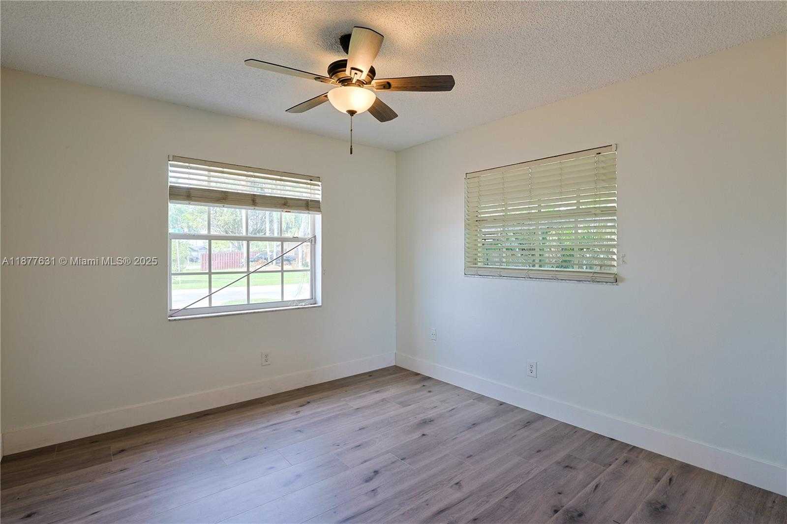 Small Image of 9020 NORTH WEST 21ST CT, Pembroke Pines Number 26