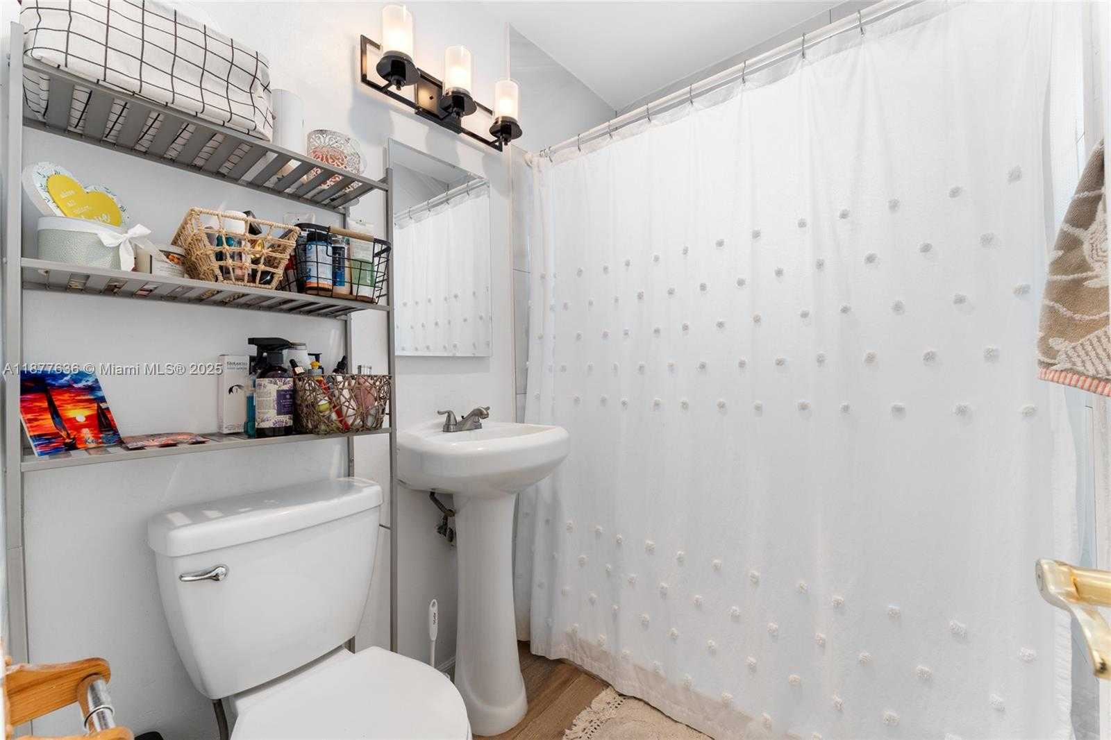 Small Image of 2625 SOUTH WEST 67TH AVE #1, Miami Number 14