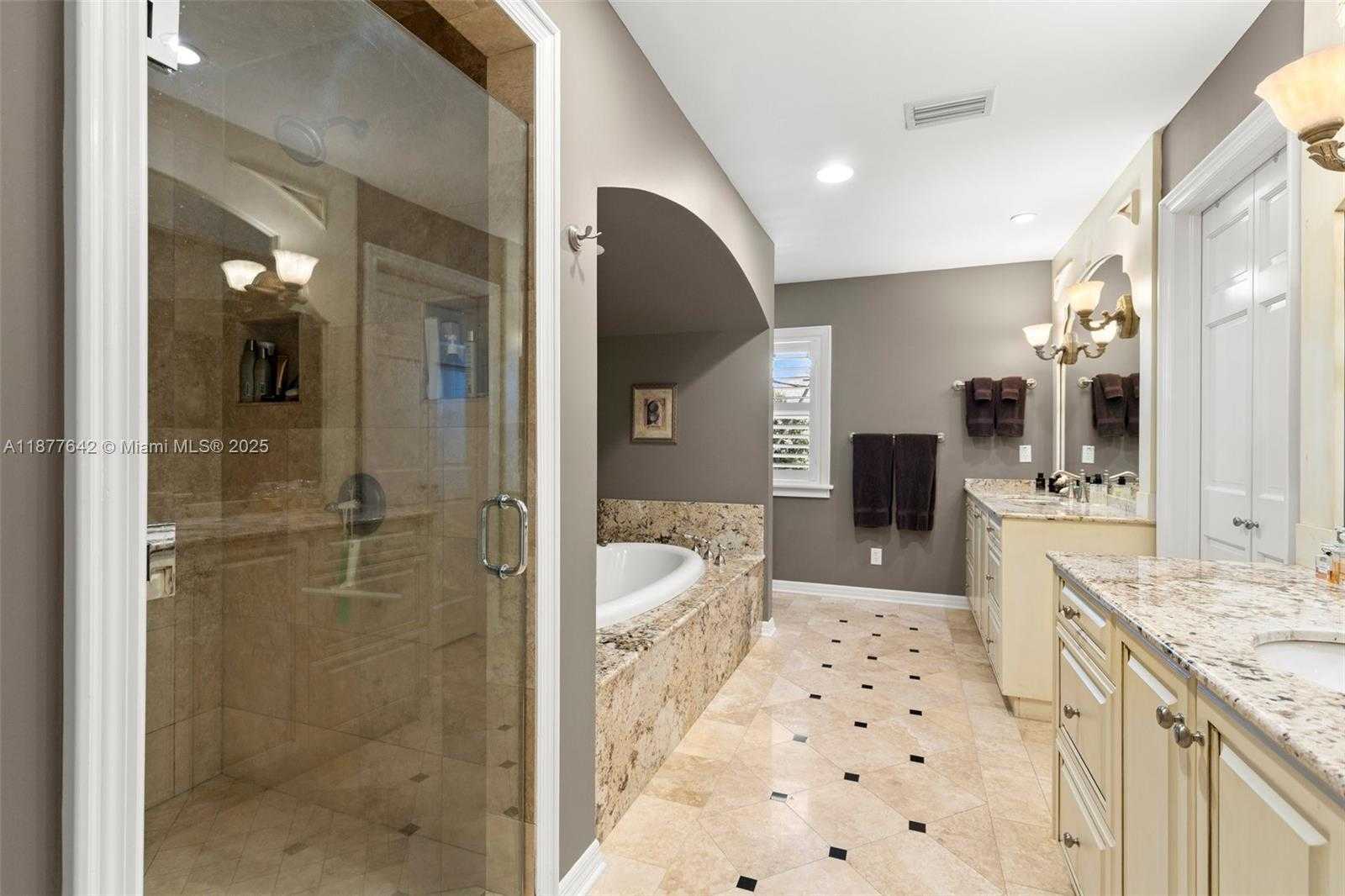 Small Image of 3003 WEST VILLA ROSA PARK, Tampa Number 24