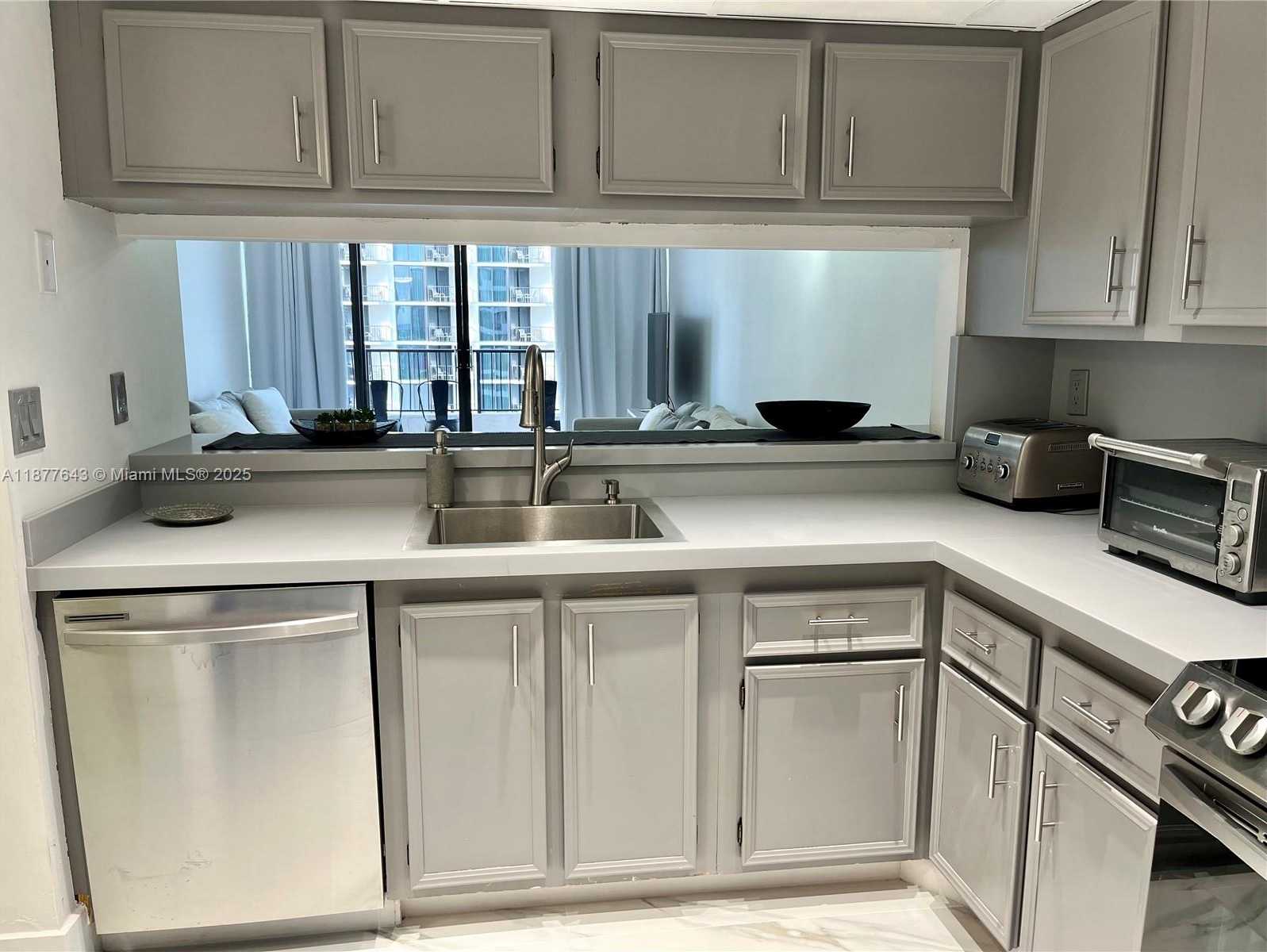 Small Image of 555 NORTH EAST 15TH ST #15G, Miami Number 39