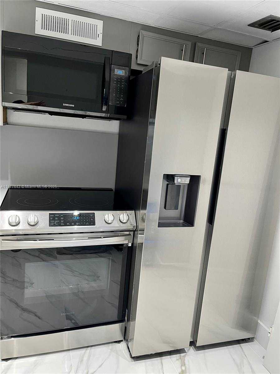 Small Image of 555 NORTH EAST 15TH ST #15G, Miami Number 41