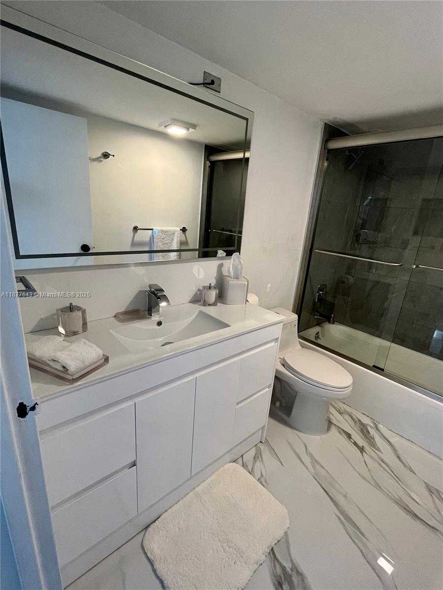 Small Image of 555 NORTH EAST 15TH ST #15G, Miami Number 50