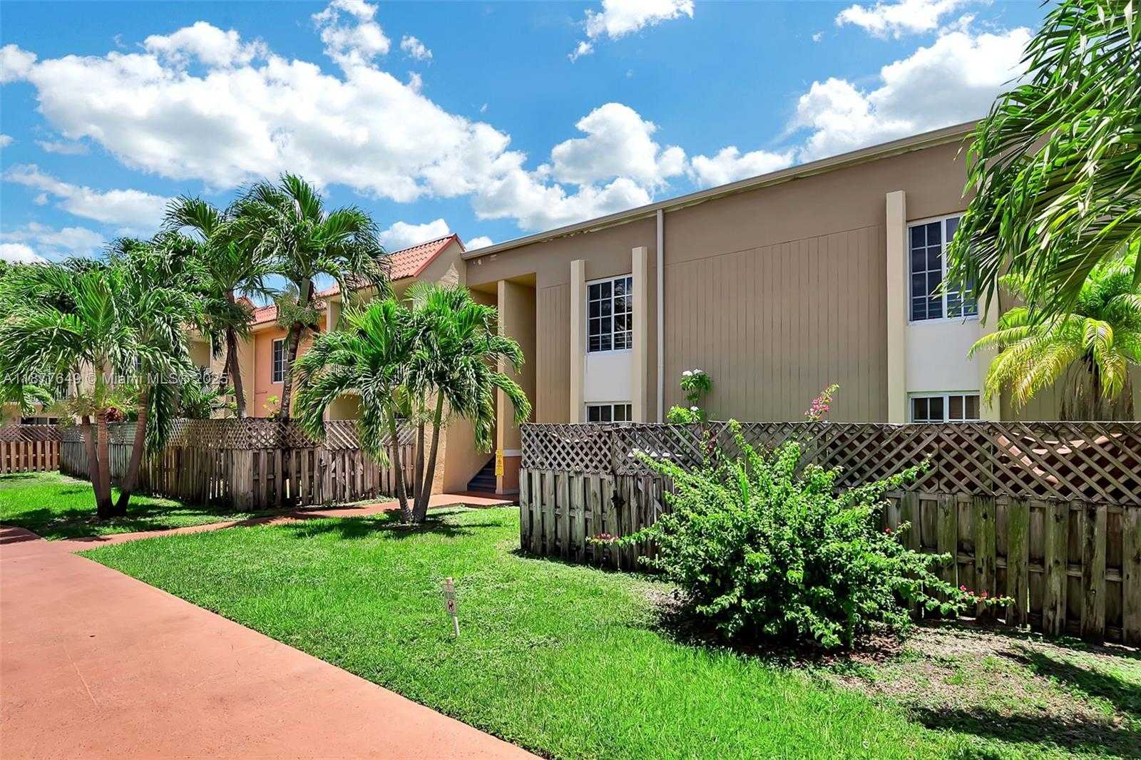 Small Image of 5000 NORTH WEST 79TH AVE #212, Doral Number 20