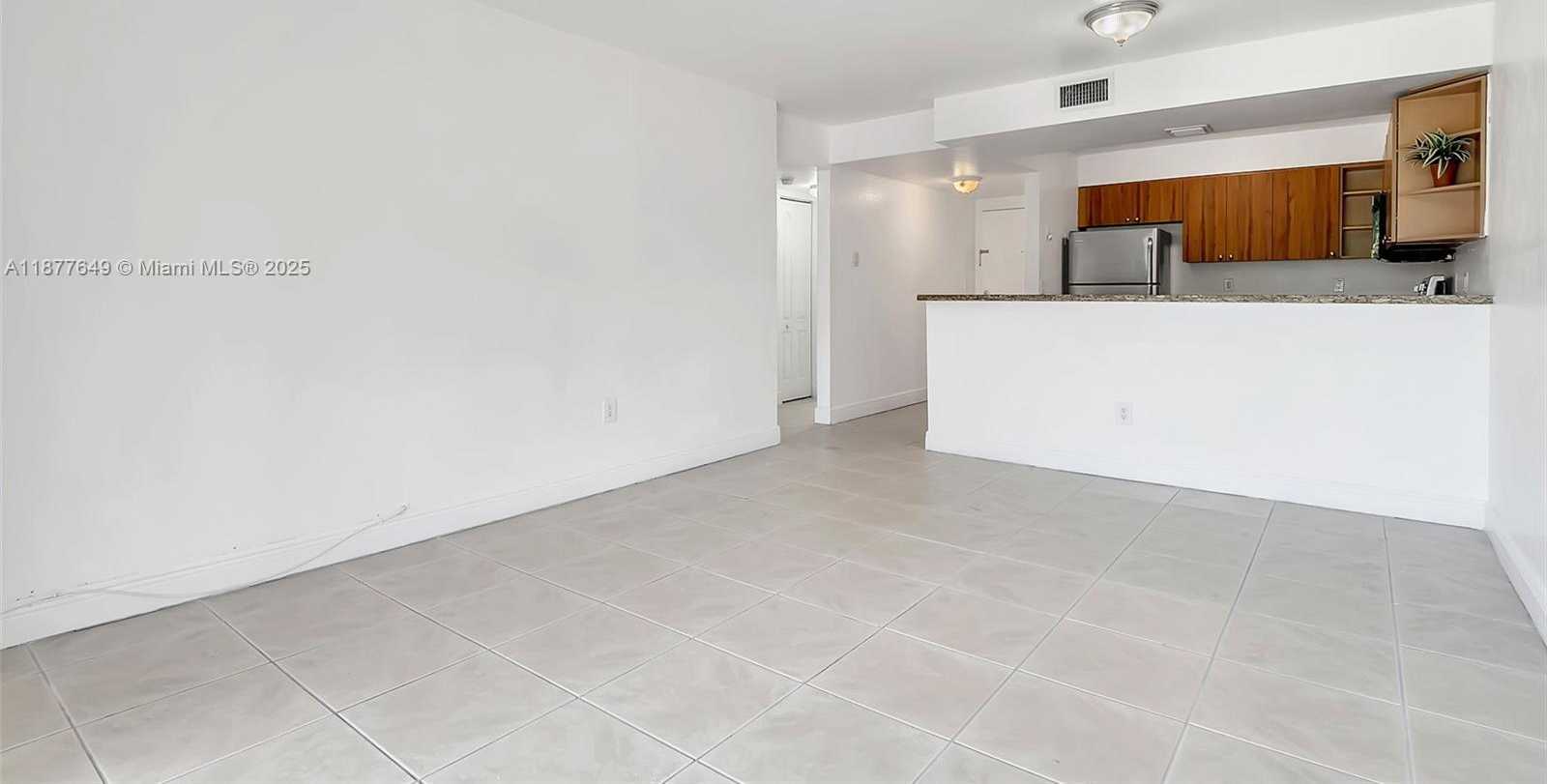 Small Image of 5000 NORTH WEST 79TH AVE #212, Doral Number 5