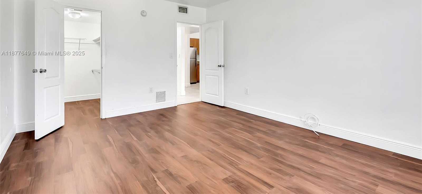 Small Image of 5000 NORTH WEST 79TH AVE #212, Doral Number 7