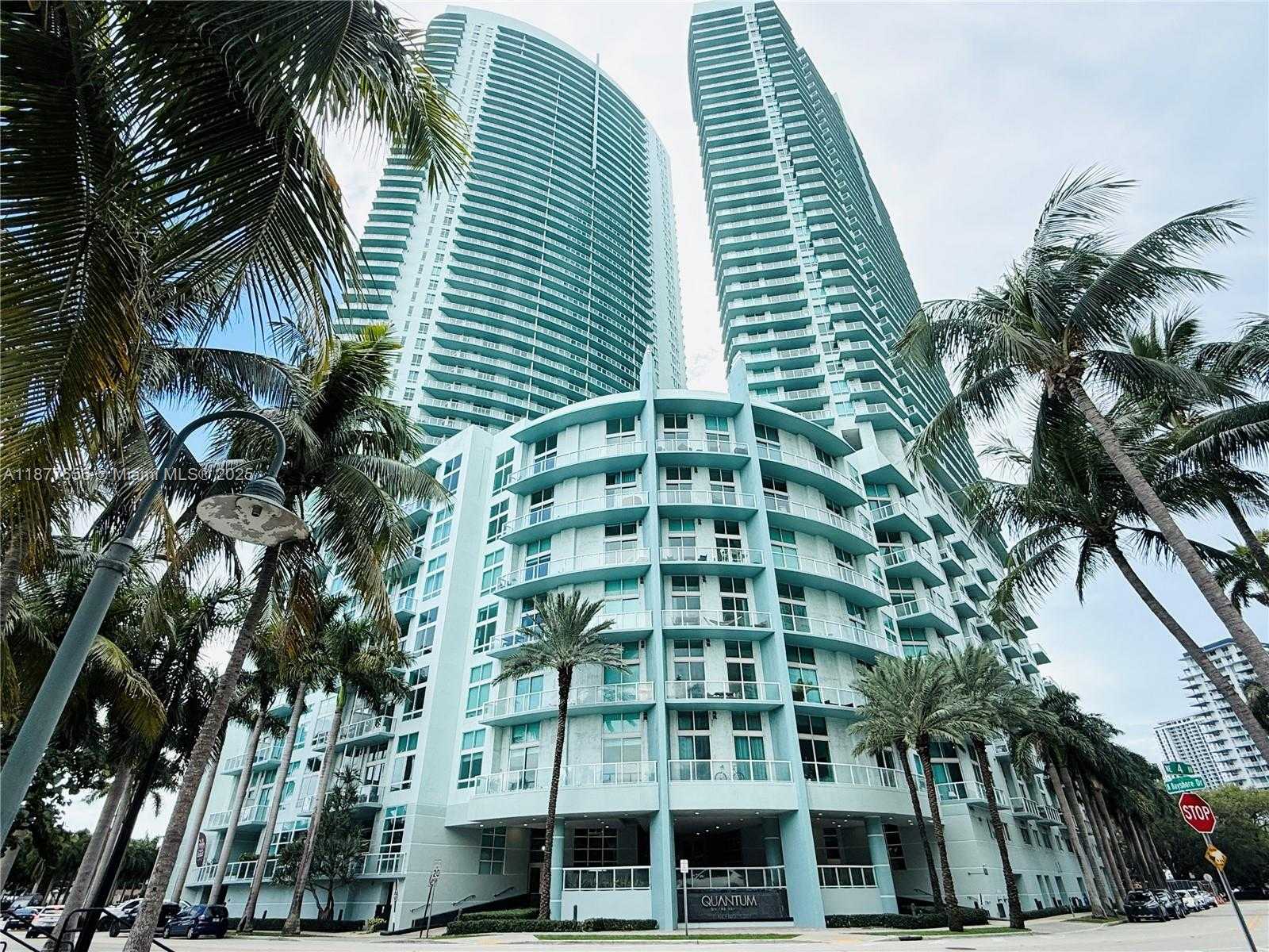 Imagen de Pequeño Objeto