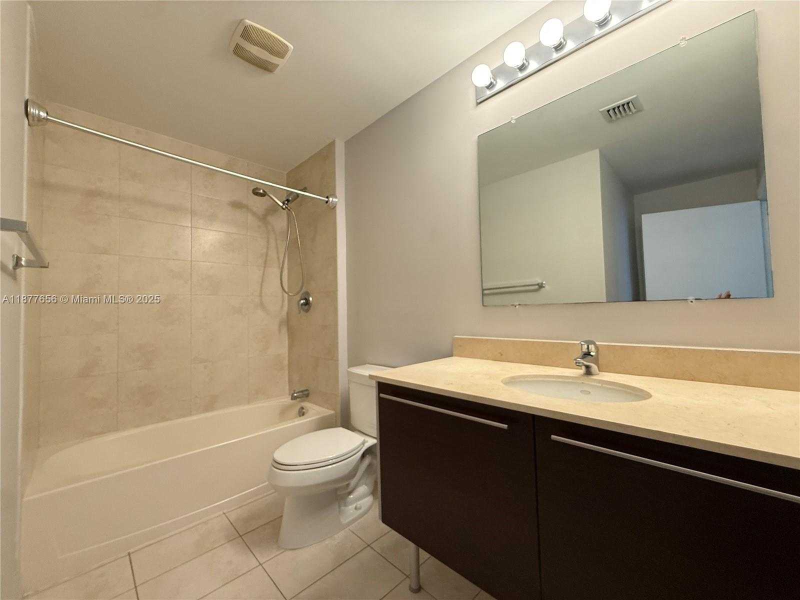 Imagen de Pequeño Objeto