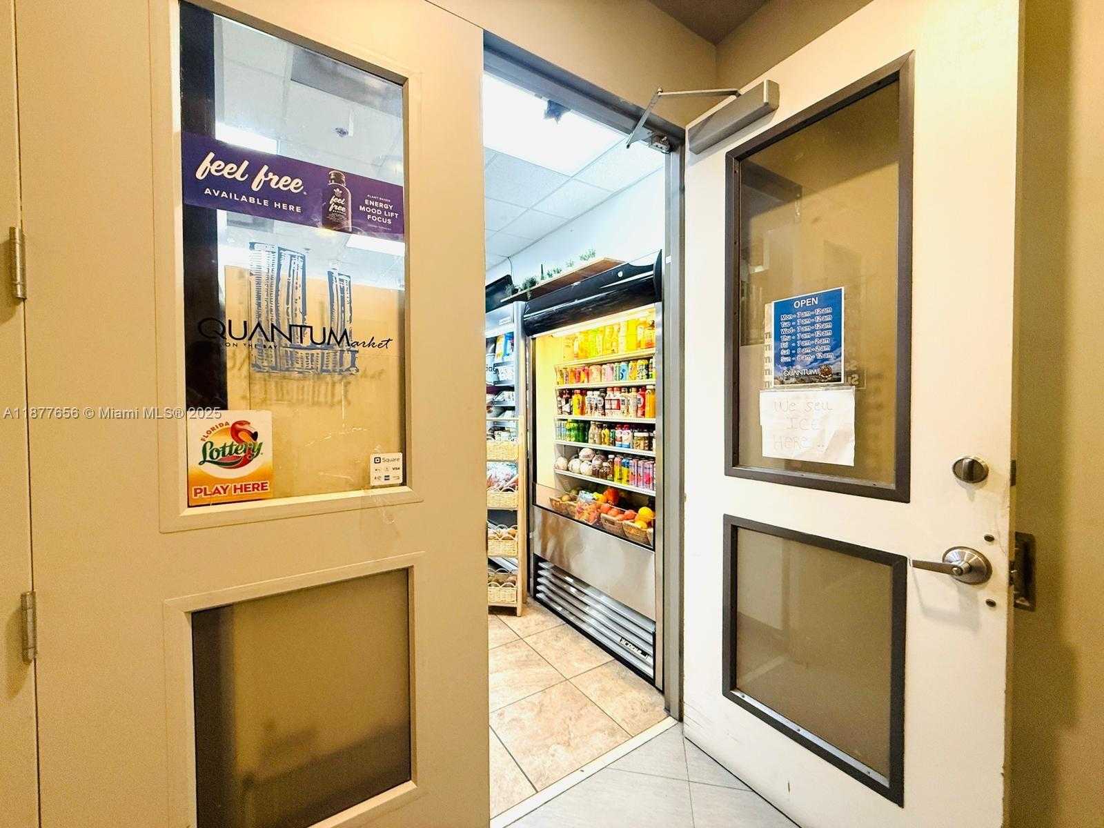 Imagen de Pequeño Objeto