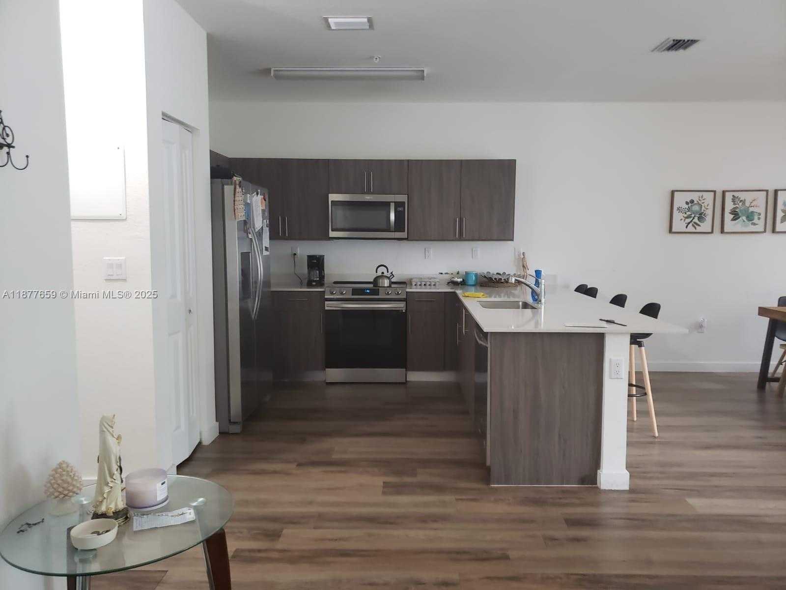 Small Image of 15540 SOUTH WEST 136TH ST #210, Miami Number 12