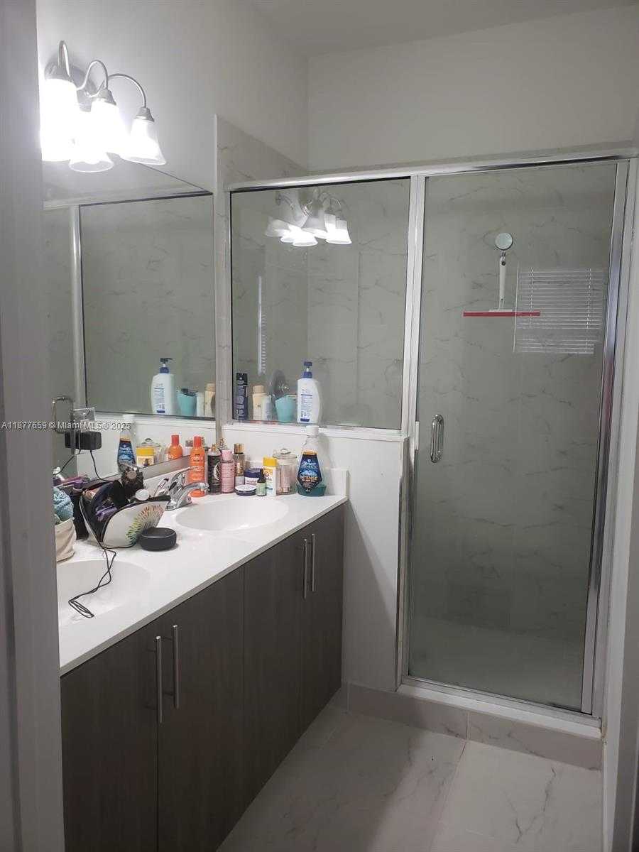 Small Image of 15540 SOUTH WEST 136TH ST #210, Miami Number 17