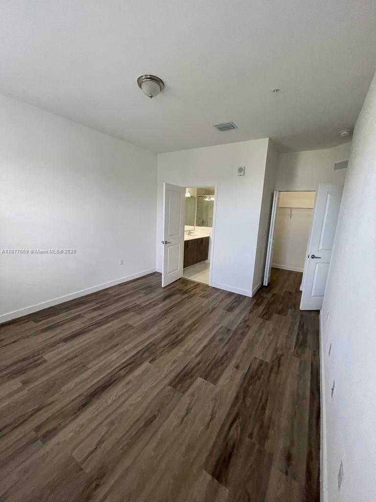 Small Image of 15540 SOUTH WEST 136TH ST #210, Miami Number 24