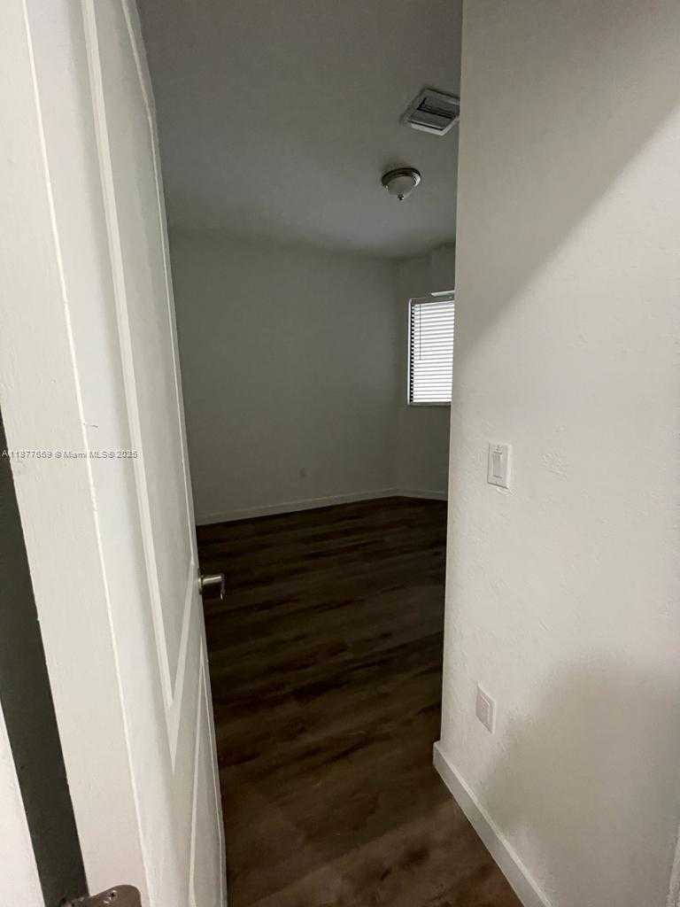 Small Image of 15540 SOUTH WEST 136TH ST #210, Miami Number 27