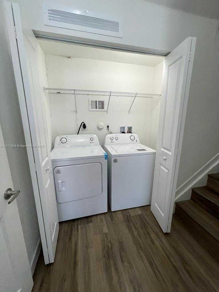 Small Image of 15540 SOUTH WEST 136TH ST #210, Miami Number 30