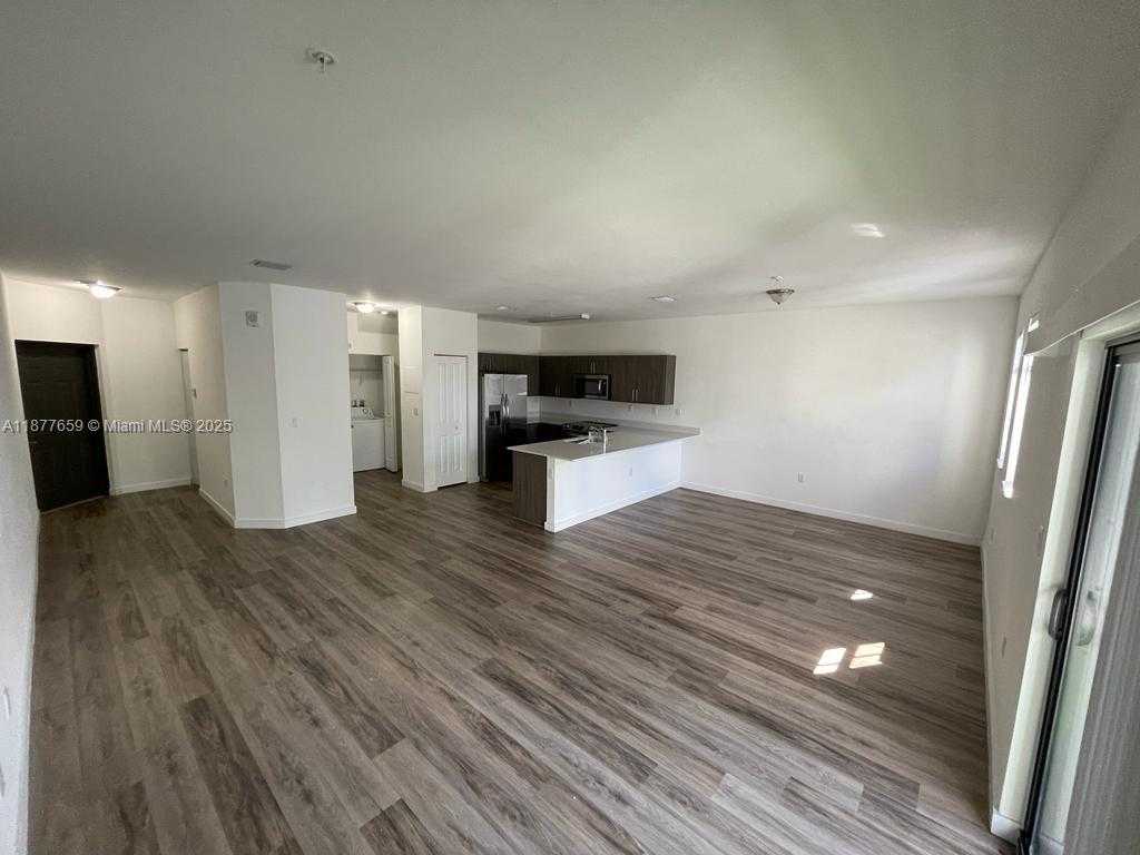 Small Image of 15540 SOUTH WEST 136TH ST #210, Miami Number 31