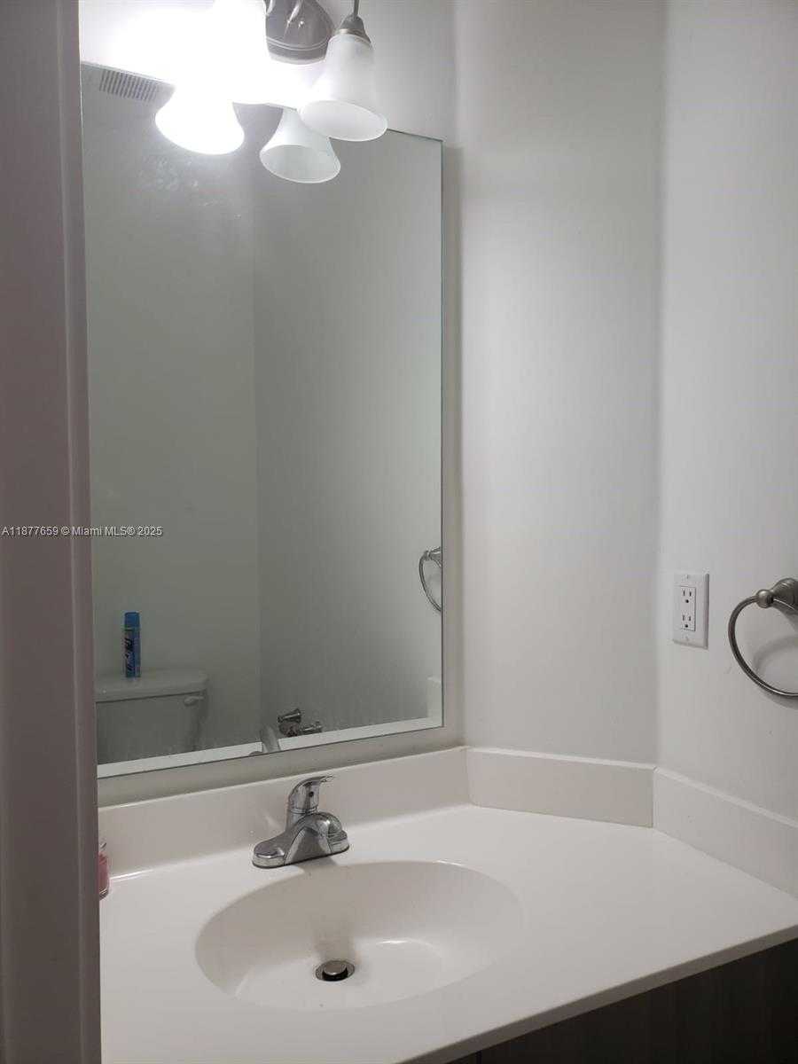 Small Image of 15540 SOUTH WEST 136TH ST #210, Miami Number 7