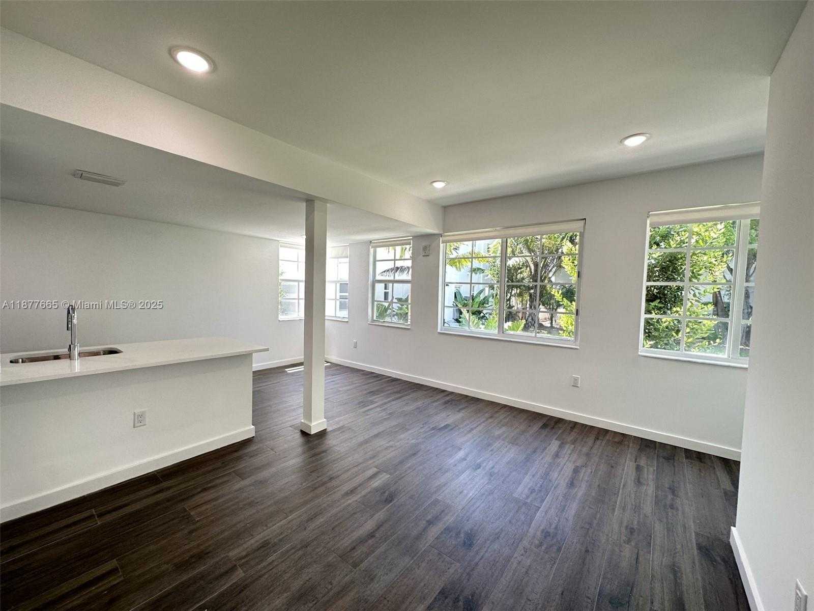 Small Image of 1570 EUCLID AVE #01, Miami Beach Number 4