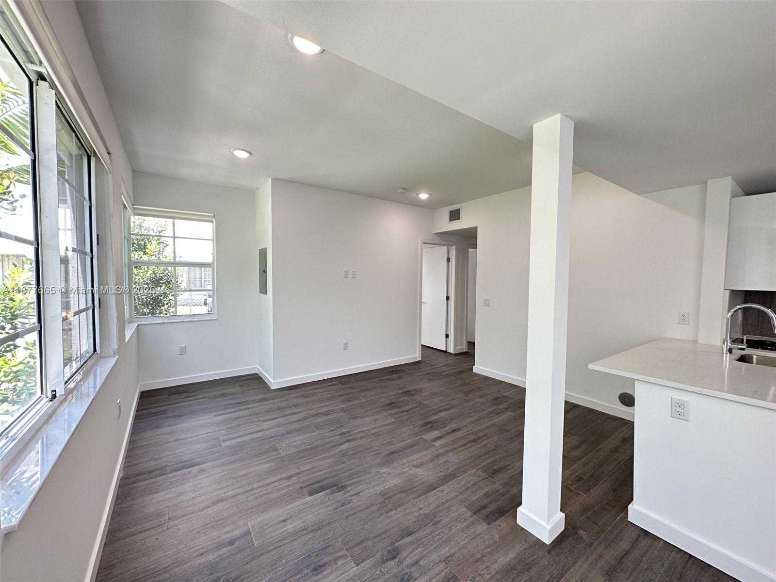 Small Image of 1570 EUCLID AVE #01, Miami Beach Number 6