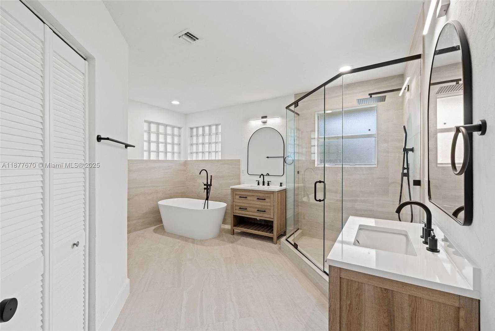 Small Image of 1254 POLK ST, Hollywood Number 17