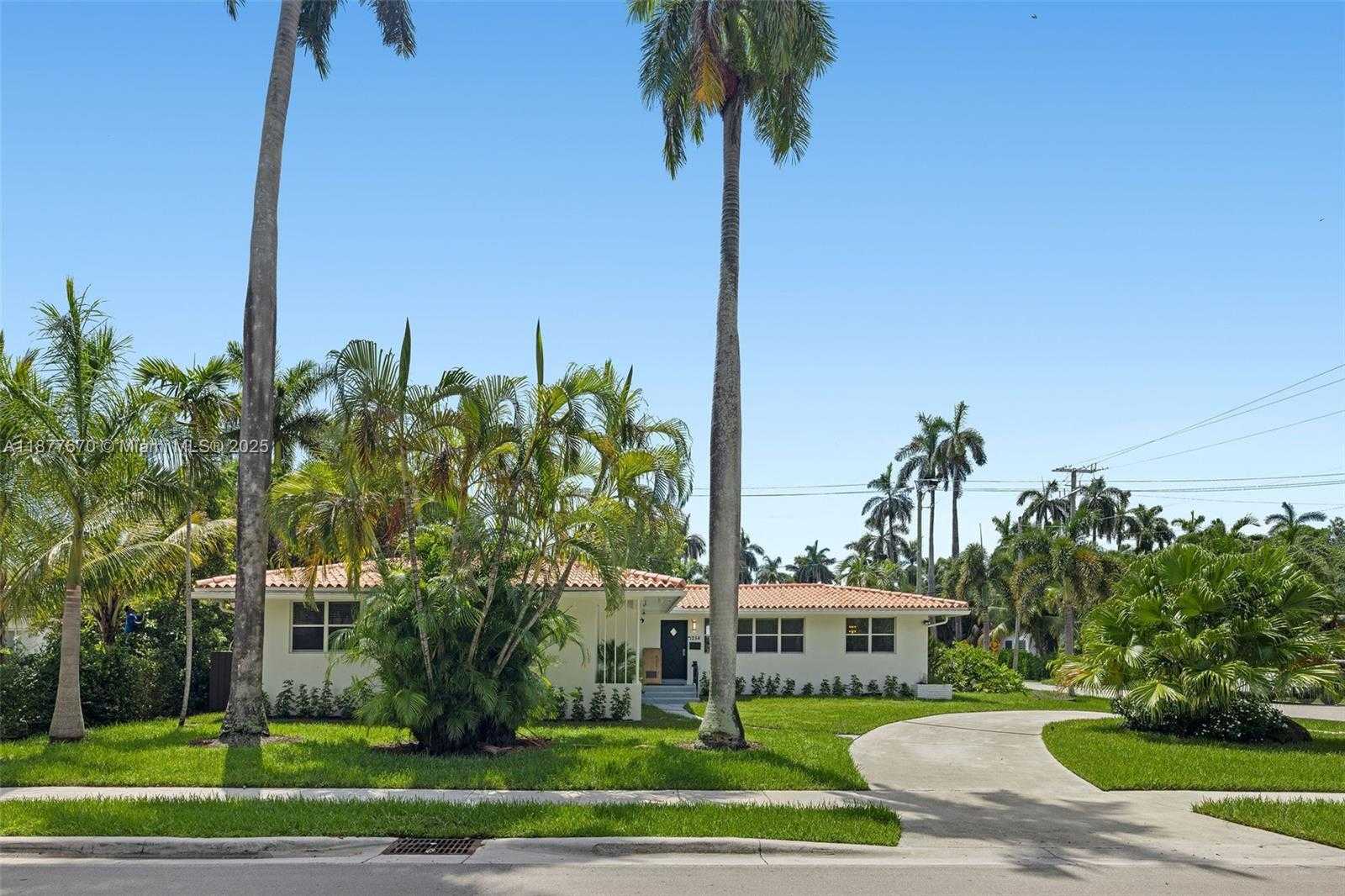 Small Image of 1254 POLK ST, Hollywood Number 36