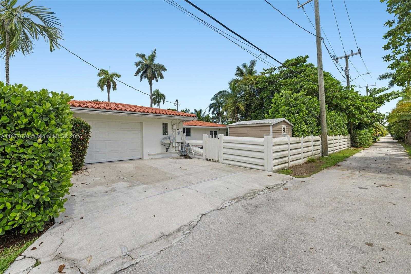 Small Image of 1254 POLK ST, Hollywood Number 37