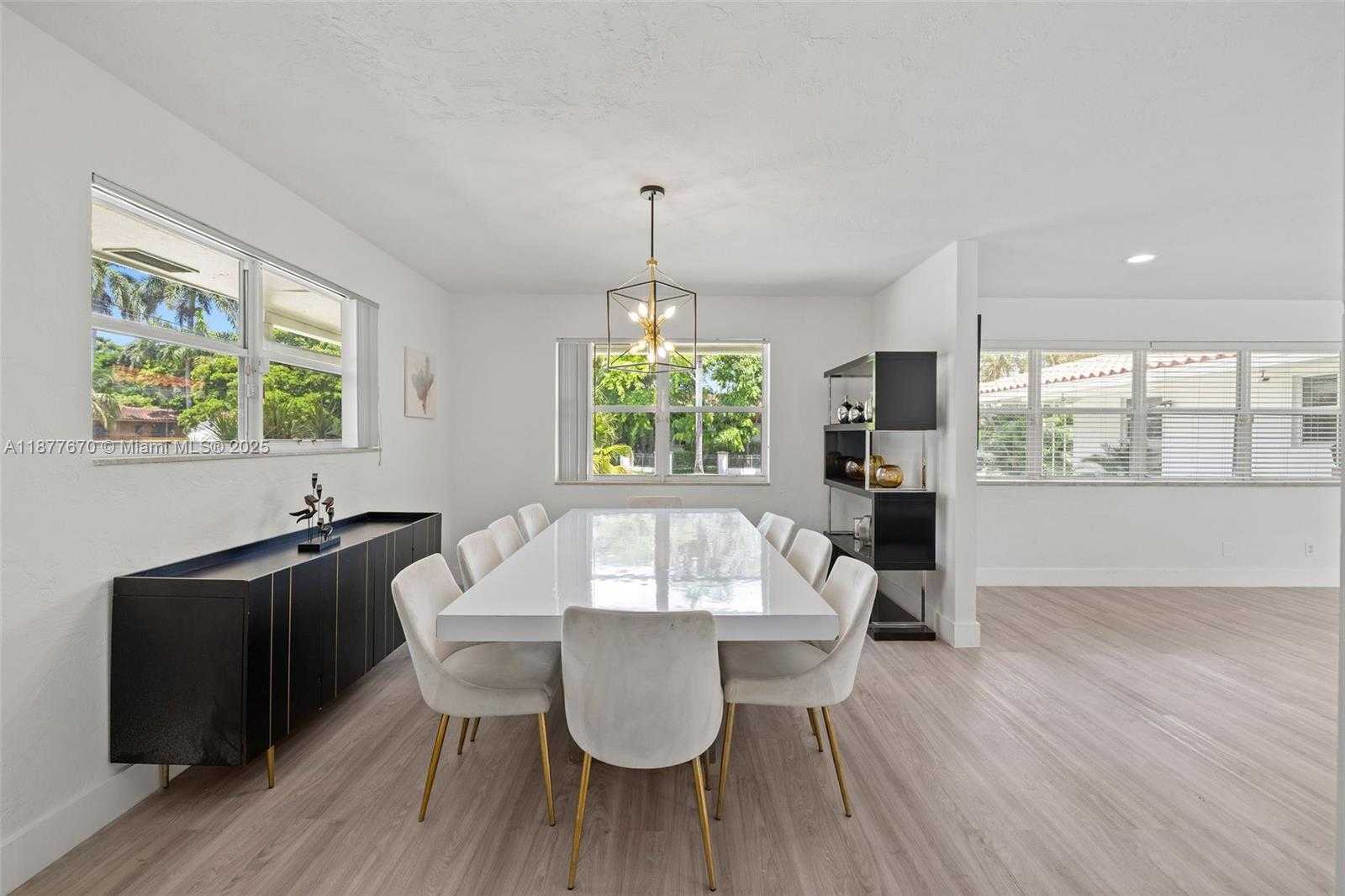 Small Image of 1254 POLK ST, Hollywood Number 4