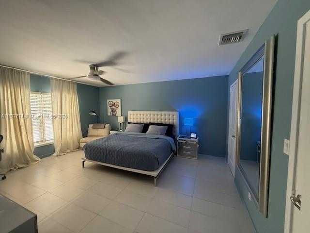 Small Image of 1224 NORTH EAST 12TH AVE, Fort Lauderdale Number 10