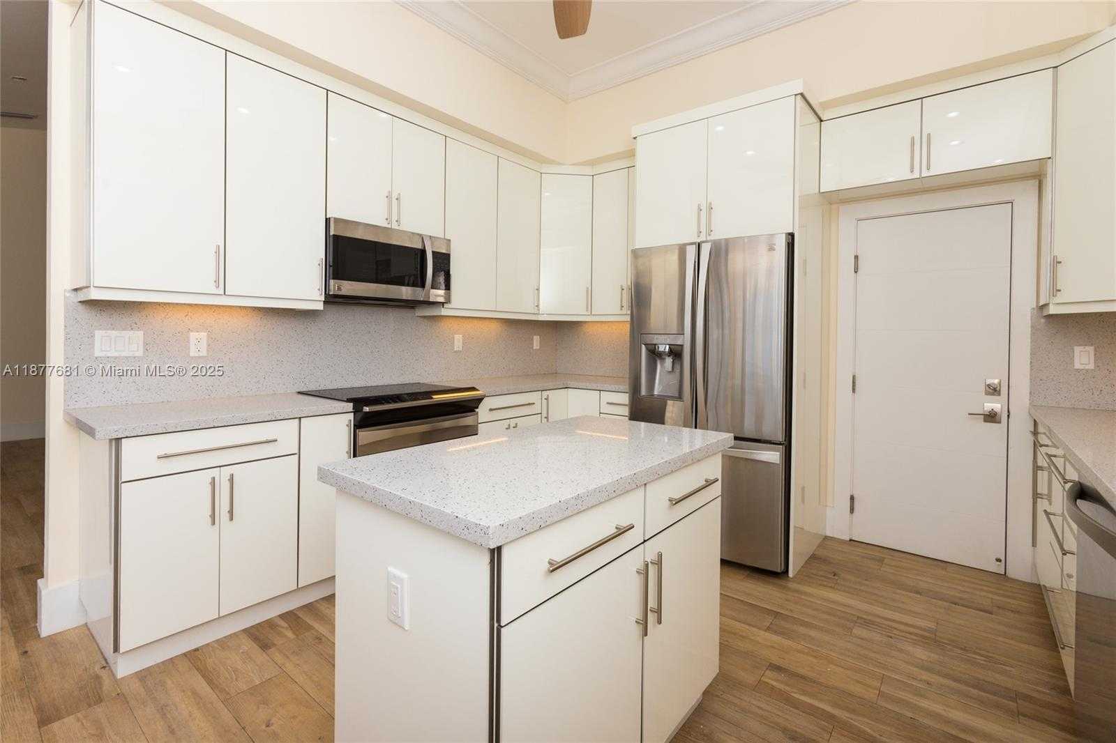 Small Image of 13454 SOUTH WEST 91ST TER, Miami Number 42