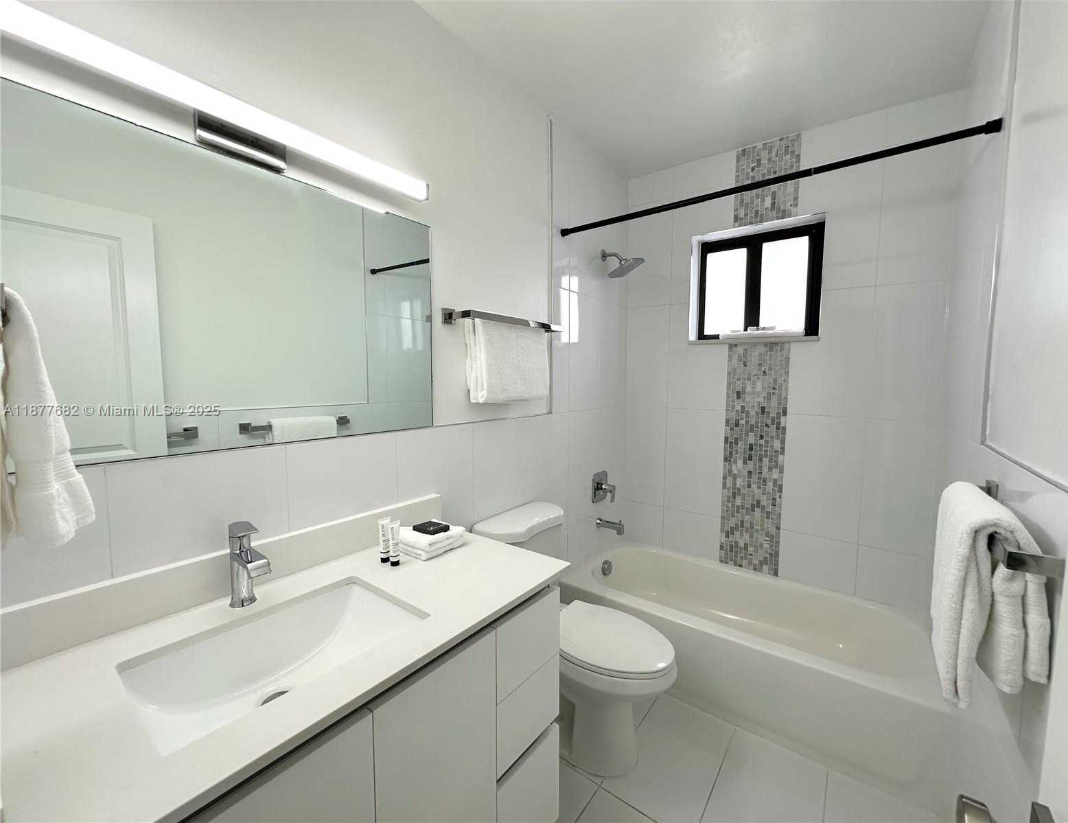 Small Image of 7464 SOUTH WEST 21ST ST, Miami Number 3