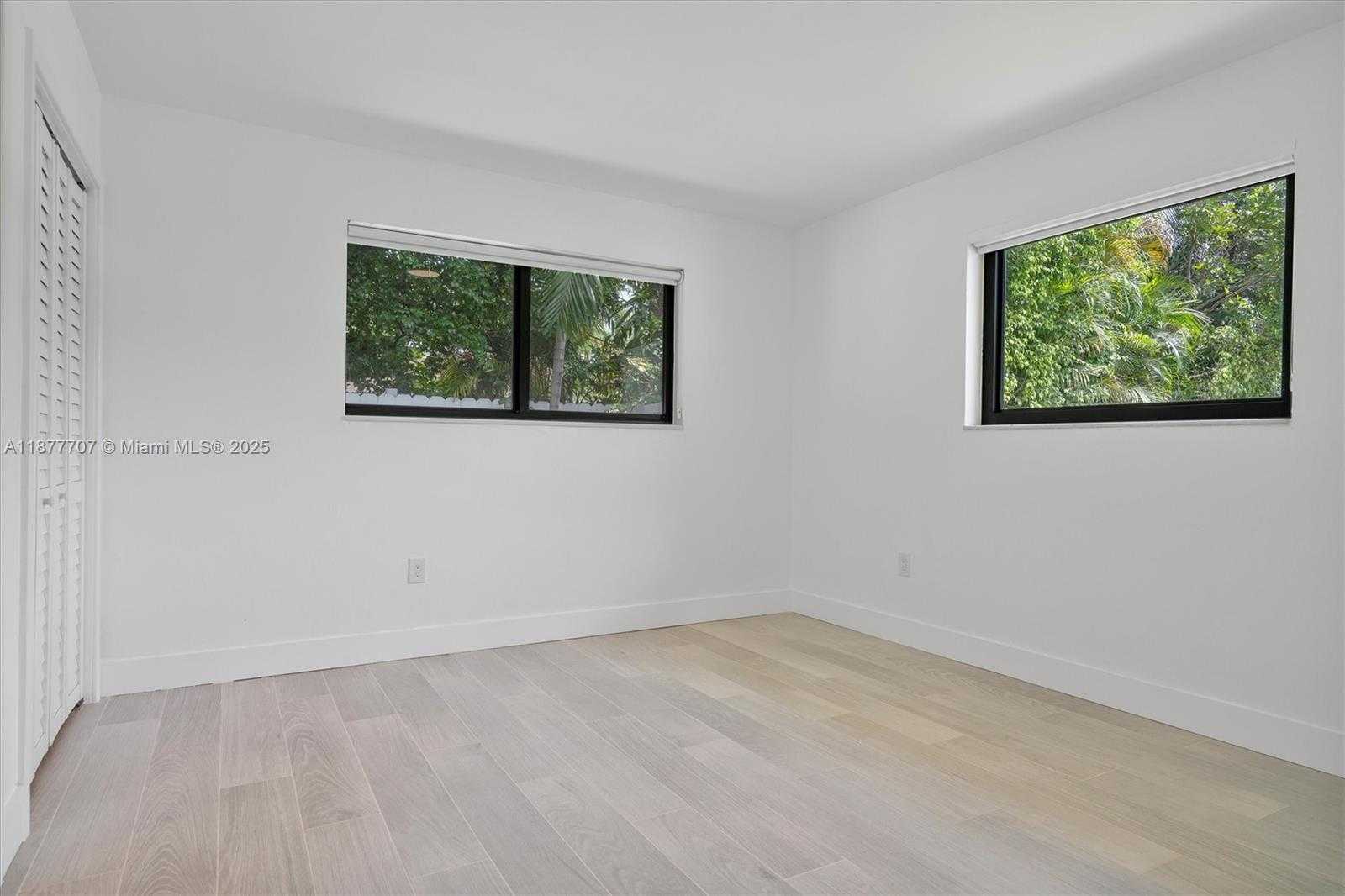 Small Image of 1245 NORTH EAST 85 ST, Miami Number 19
