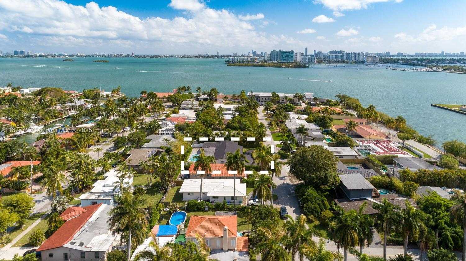 Small Image of 1245 NORTH EAST 85 ST, Miami Number 26