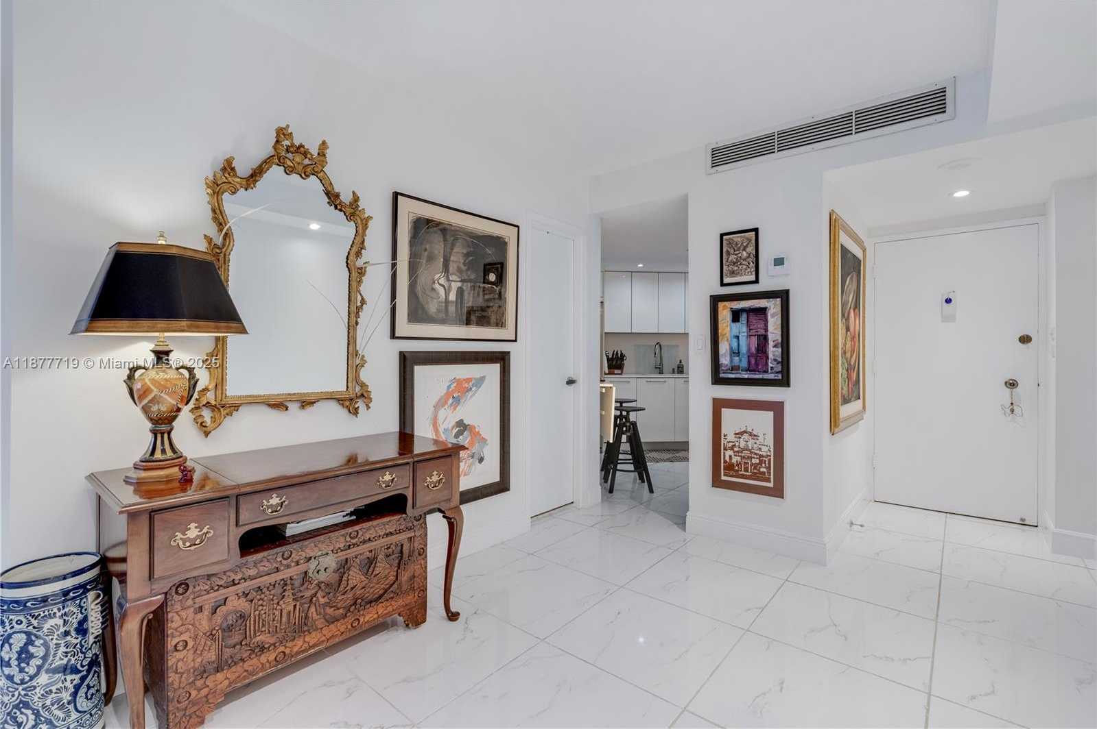 Small Image of 825 BRICKELL BAY DR #850, Miami Number 12