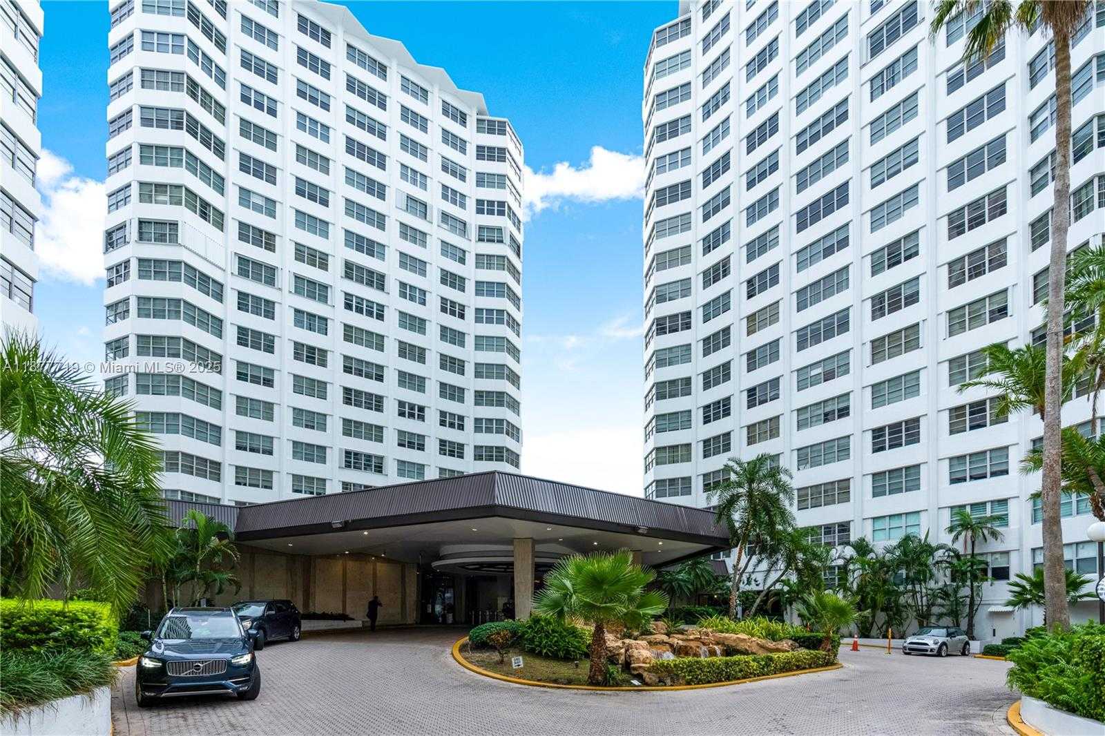 Small Image of 825 BRICKELL BAY DR #850, Miami Number 20