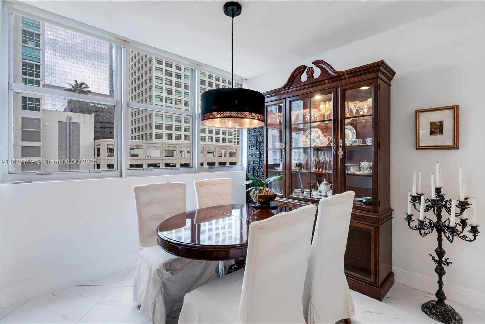 Small Image of 825 BRICKELL BAY DR #850, Miami Number 6