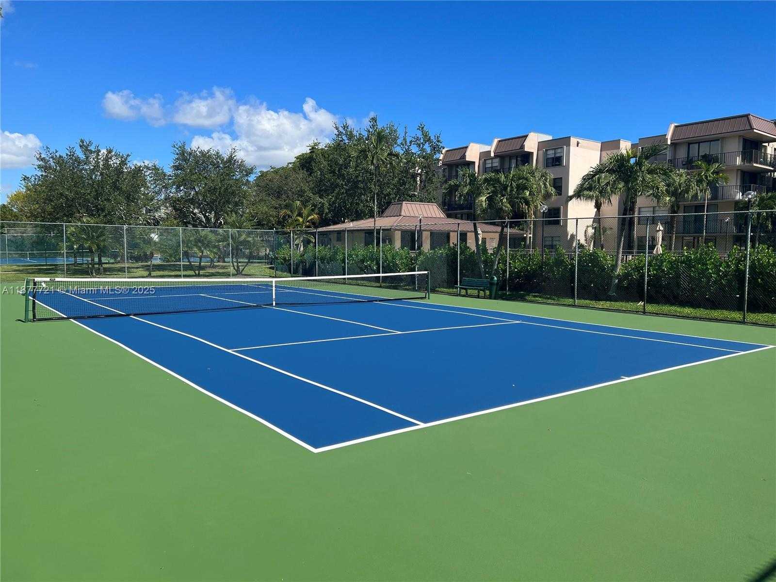 Small Image of 13120 SOUTH WEST 92ND AVE #B-PH12, Miami Number 20
