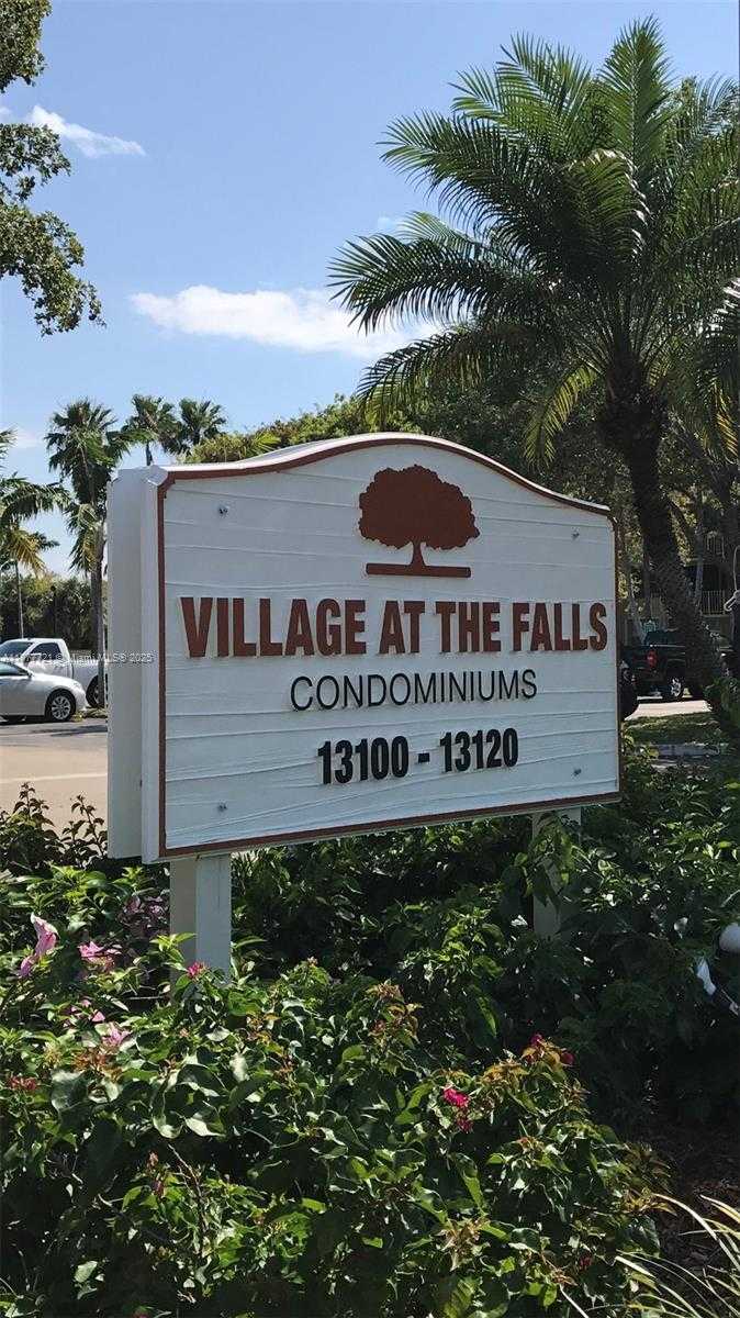 Small Image of 13120 SOUTH WEST 92ND AVE #B-PH12, Miami Number 21