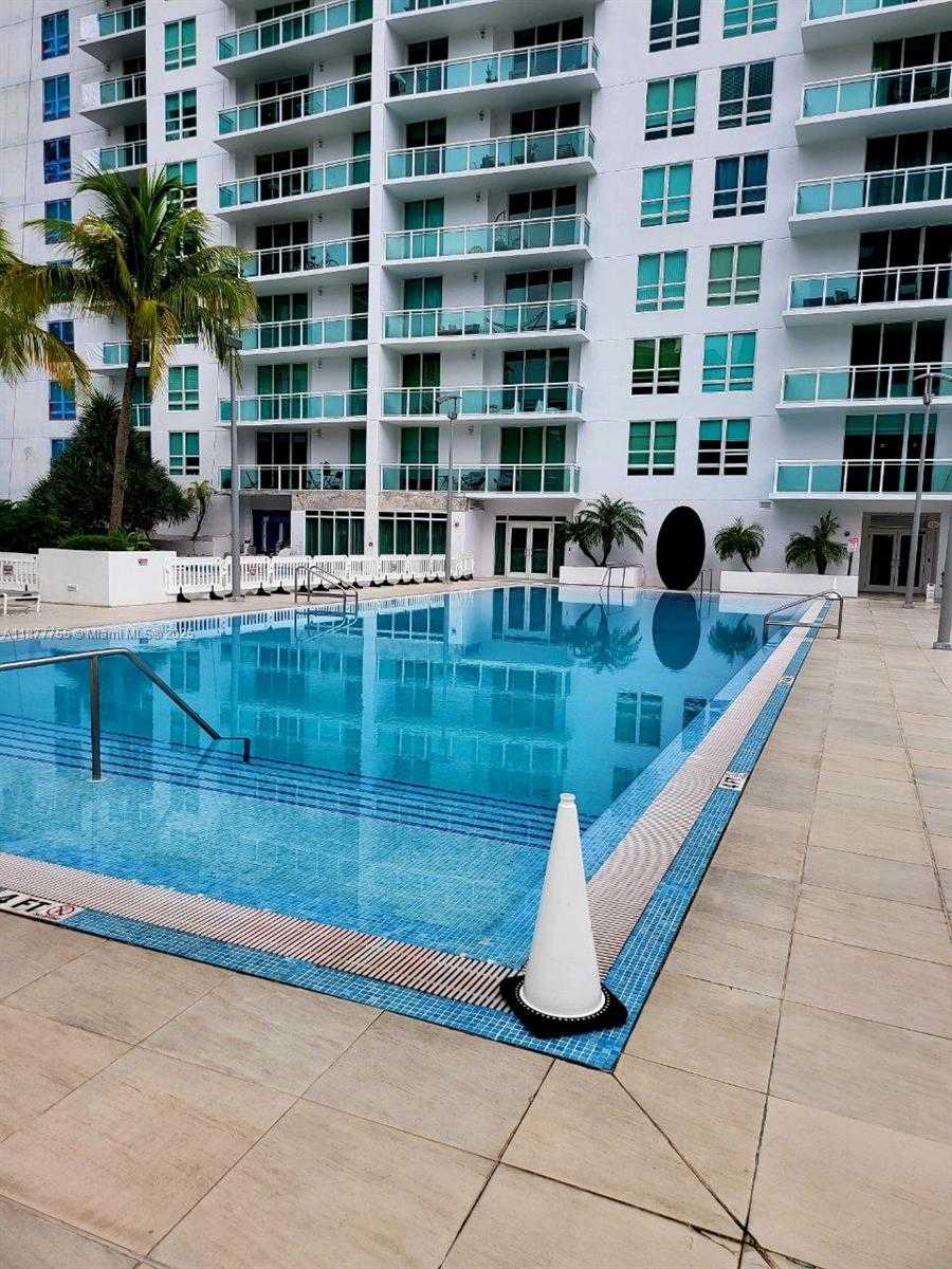 Small Image of 950 BRICKELL BAY DR #4005, Miami Number 16