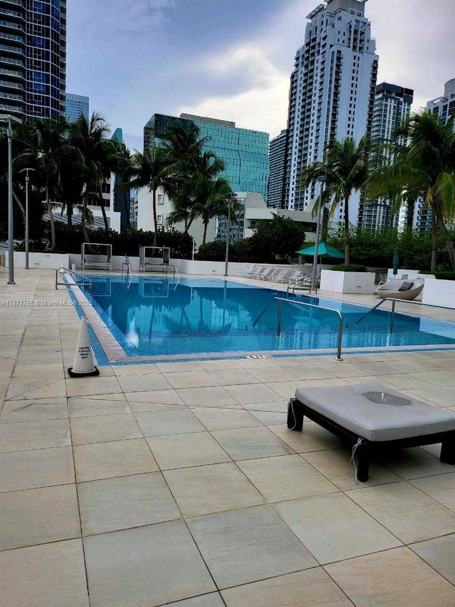 Small Image of 950 BRICKELL BAY DR #4005, Miami Number 17