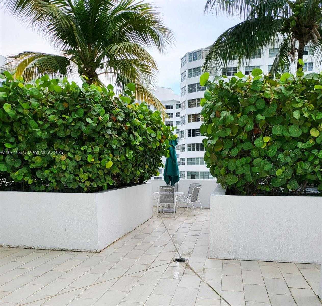 Small Image of 950 BRICKELL BAY DR #4005, Miami Number 19