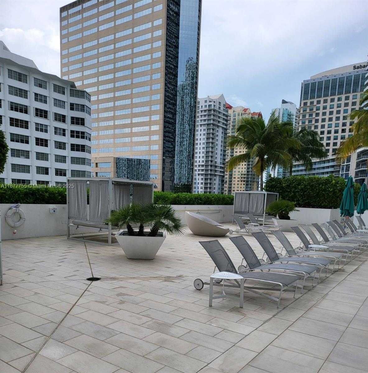 Small Image of 950 BRICKELL BAY DR #4005, Miami Number 20