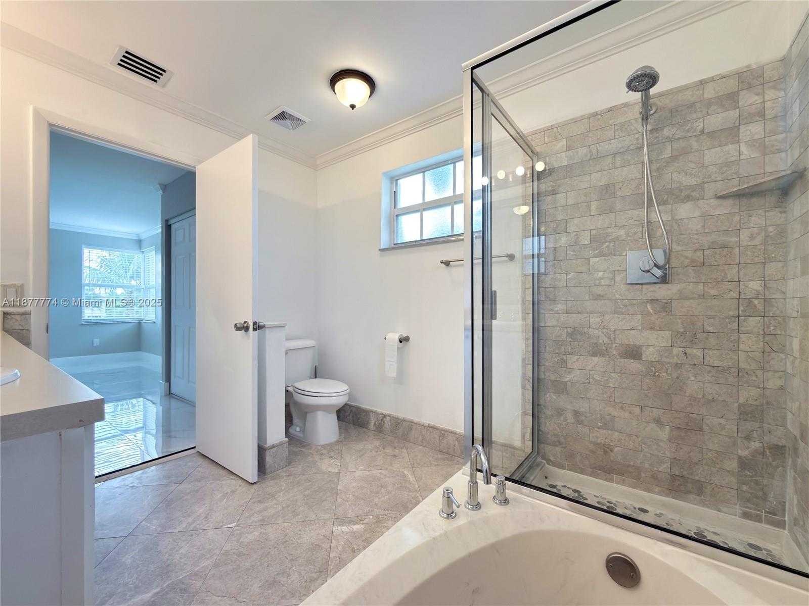 Small Image of 199 NORTH WEST 152ND AVE, Pembroke Pines Number 24