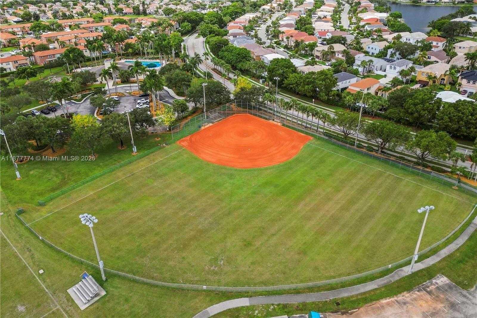 Small Image of 199 NORTH WEST 152ND AVE, Pembroke Pines Number 45