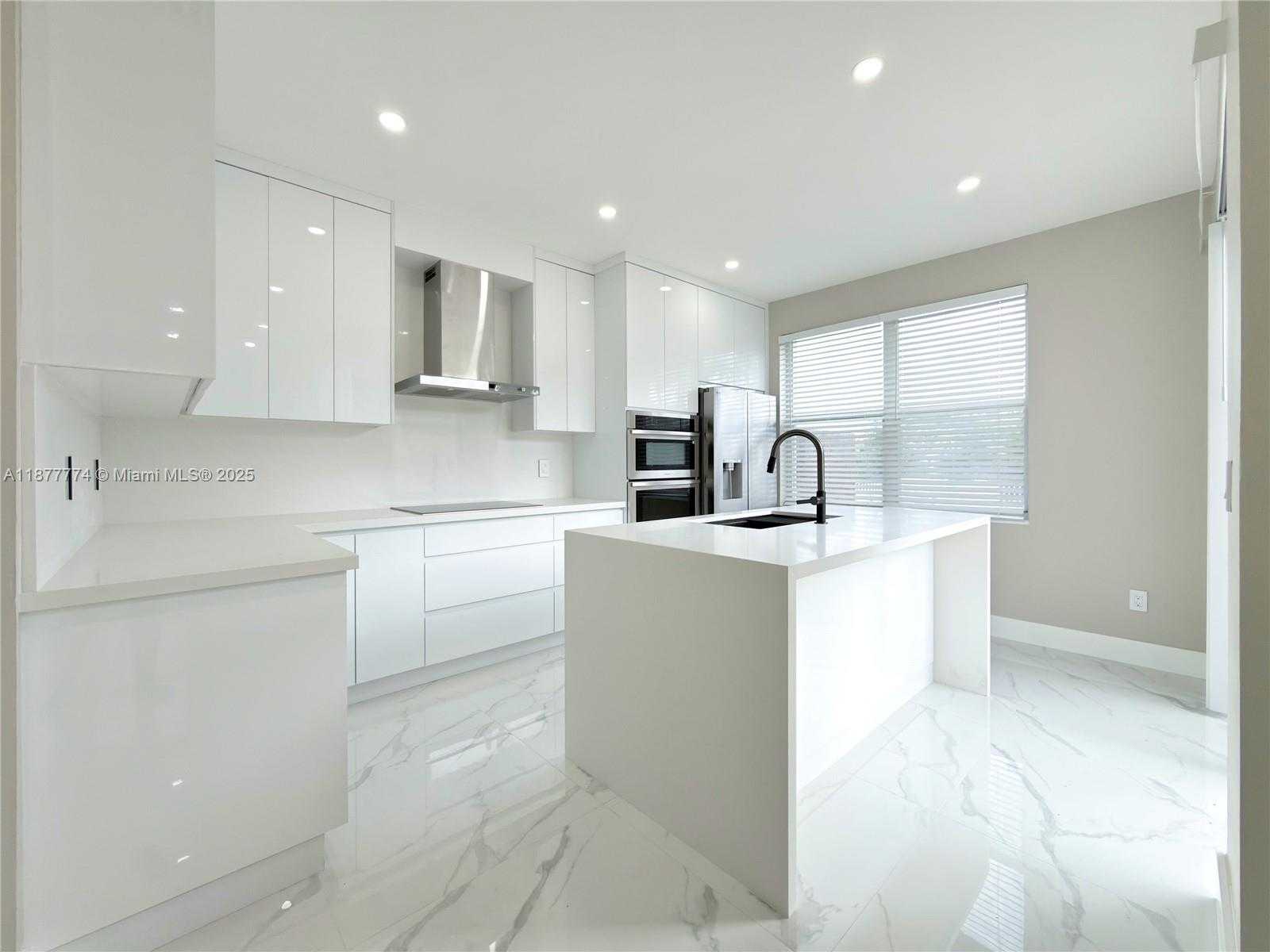 Small Image of 199 NORTH WEST 152ND AVE, Pembroke Pines Number 5