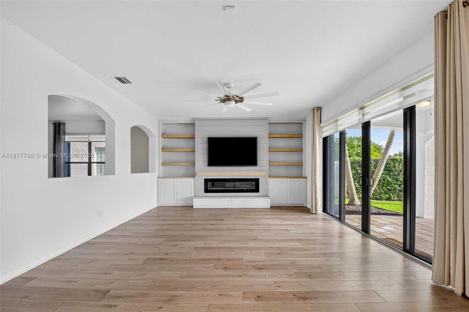 Small Image of 7176 SANDGRACE LN, Lake Worth Number 14