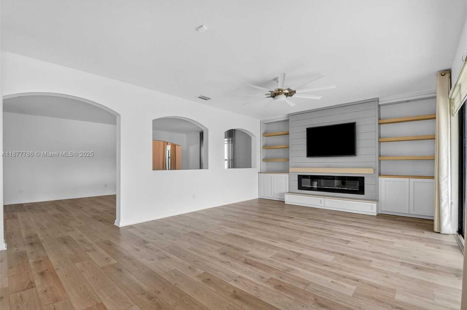 Small Image of 7176 SANDGRACE LN, Lake Worth Number 15